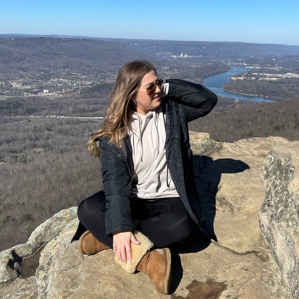 Meet your Posher, Sarah glenn